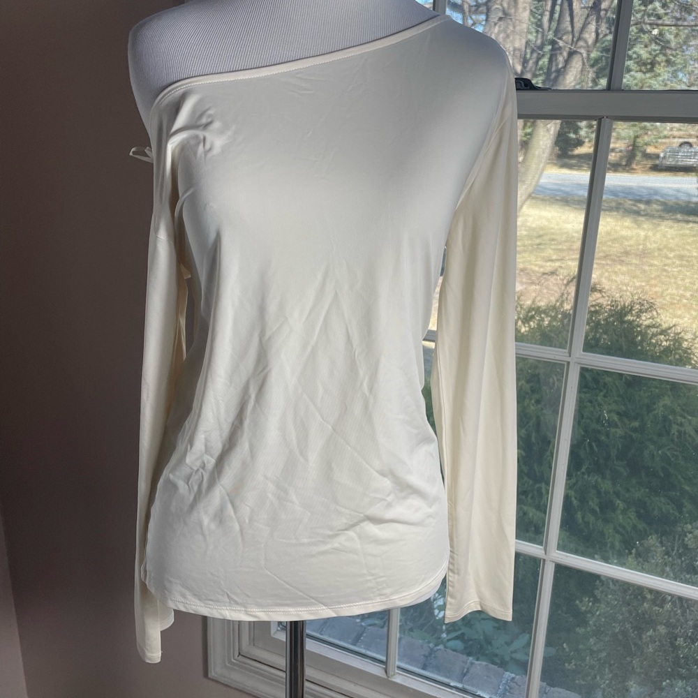 NWT Express Off-Shoulder Cream Top